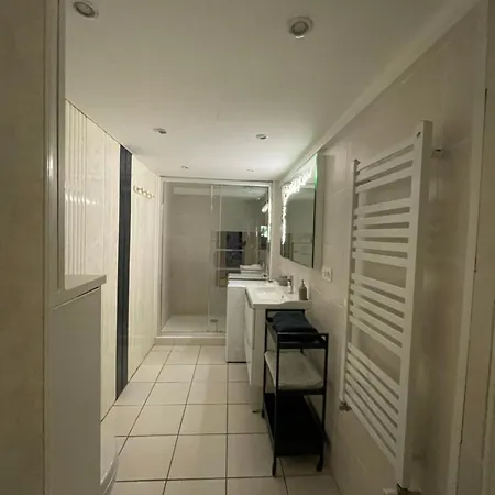 Sejour Confortable A La Neptune 2 아파트 비아히쯔